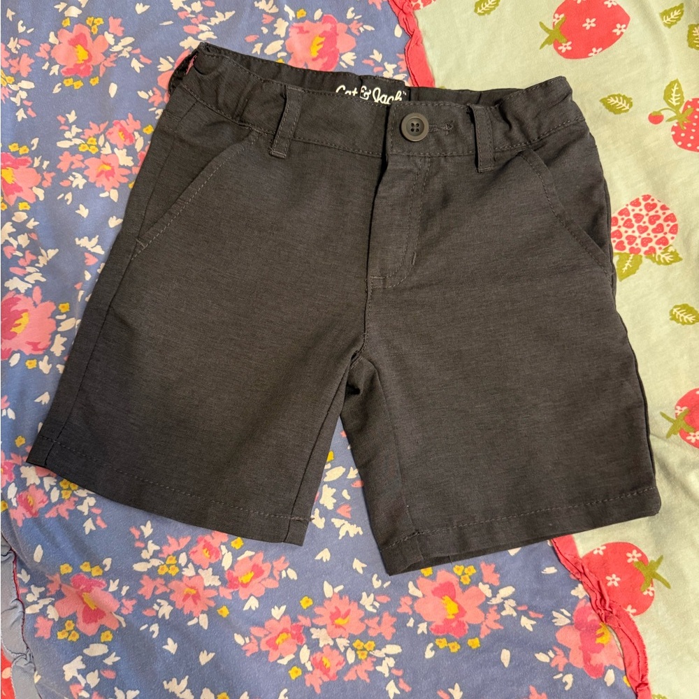 Cat & Jack Charcoal boys quick dry shorts size 4